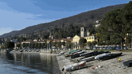Sunesi riuniti per valutare i progetti di riqualificazione del lungolago