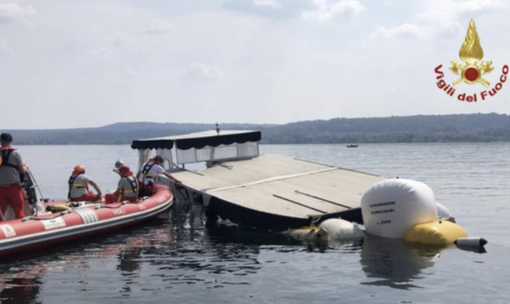 Lisanza, riportato in superficie il relitto della barca affondata. Continuano gli accertamenti della Procura sulla tragedia