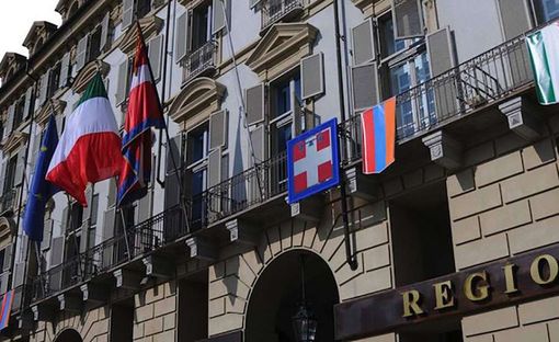 “Mentre in Piemonte parte la terza fase vaccinale Icardi strizza l'occhio ad ambienti no vax”