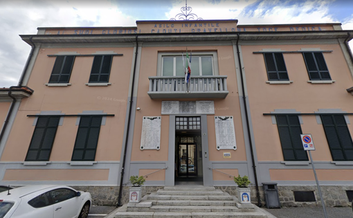 Gravellona, festa dell'asilo Monumento ai Caduti in memoria di Augusta Lanini