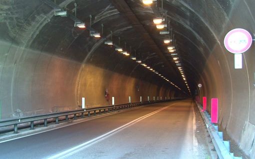 Una nuova chiusura notturna della galleria Verta