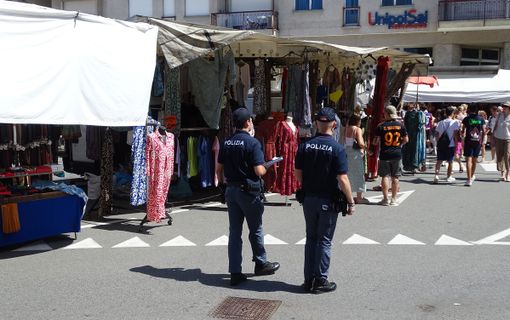 Mercati rionali: la polizia intensifica i controlli con nuove pattuglie