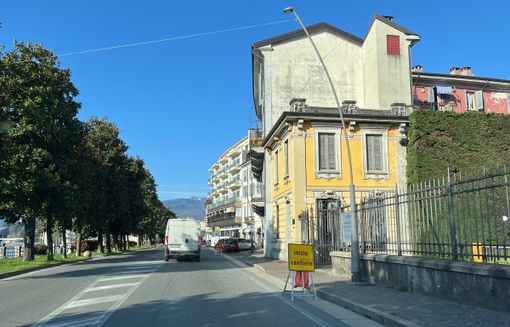 Code e disagi sulla statale del lago tra Intra e Ghiffa