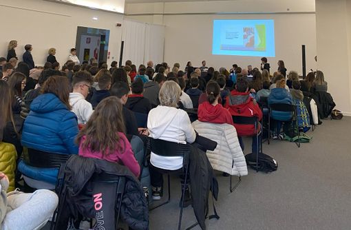Sostenibilità ed educazione civica: più di 1800 studenti per il progetto "Connessi con l'Ambiente" Sostenibilità ed educazione civica: più di 1800 studenti per il progetto "Connessi con l'Ambiente"