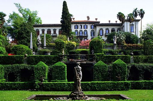 Restyling al giardino di Villa San Remigio Restyling al giardino di Villa San Remigio