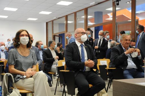 Nuova strategia nazionale per la Montagna, incontro tra Panza e il ministro Gelmini al tavolo tecnico di Edolo Nuova strategia nazionale per la Montagna, incontro tra Panza e il ministro Gelmini al tavolo tecnico di Edolo