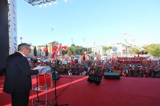 "La Via Maestra": Cgil e le associazioni insieme per la Costituzione italiana