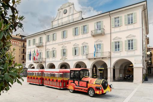 Parte il 1° giugno il nuovo "Trenino della Bellezza" Parte il 1° giugno il nuovo "Trenino della Bellezza"