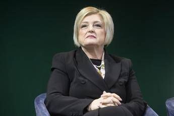 Calderone: "Crisi demografica impone di investire su lavoro di qualità" Calderone: "Crisi demografica impone di investire su lavoro di qualità"