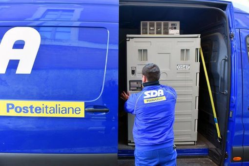 Arrivati alla farmacia ospedaliera del Castelli di Verbania i vaccini Astrazeneca Arrivati alla farmacia ospedaliera del Castelli di Verbania i vaccini Astrazeneca
