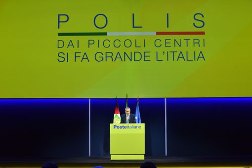 Polis, negli uffici postali di 7mila Comuni la Casa dei servizi digitali