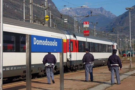 Ricercato per rapine, tentate estorsioni e lesioni, 25enne arrestato a Domodossola