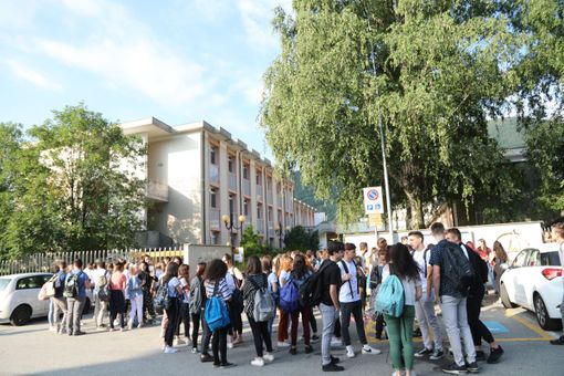 Maturità, scelta la seconda prova scritta: latino al Classico e matematica allo Scientifico Maturità, scelta la seconda prova scritta: latino al Classico e matematica allo Scientifico