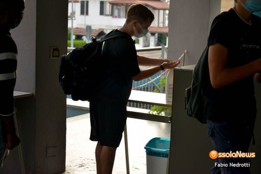 Scuola Sicura, il piano anti Dad del Piemonte: test salivari e screening Scuola Sicura, il piano anti Dad del Piemonte: test salivari e screening