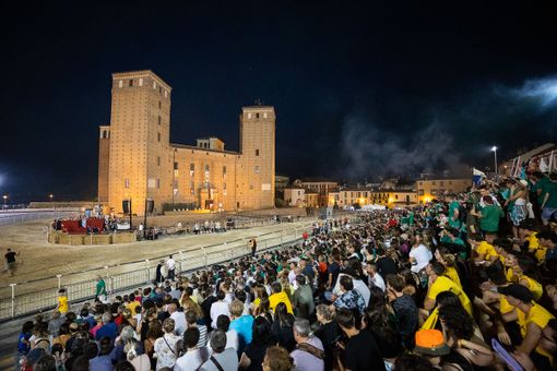 Grande festa a Fossano per il Palio: borgo Romanisio vince l'edizione della ripartenza Grande festa a Fossano per il Palio: borgo Romanisio vince l'edizione della ripartenza
