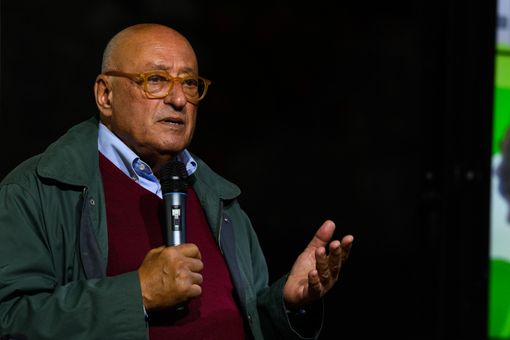 Piero Dorfles inaugura la 25a edizione de la Fabbrica di Carta Piero Dorfles inaugura la 25a edizione de la Fabbrica di Carta