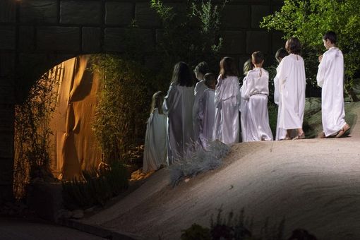 I bambini dell’Associazione Teatro Popolare di Sordevolo si preparano alla loro Passione