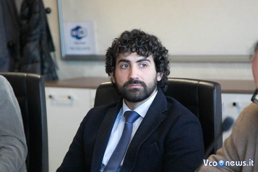 Fabrizio Corona a Suna, Brezza: “Non è così che si educano i bambini"