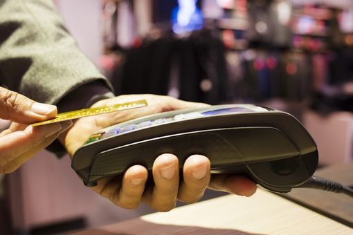 Boom di pagamenti cashless in Piemonte