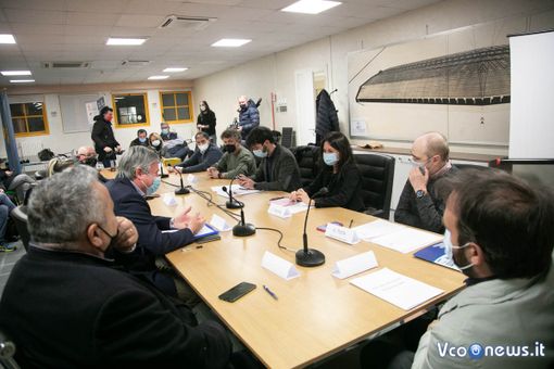 Progetto Vco e Pd commentano la 'giravolta' di Scarpinato: "Provincia svenduta per accordi personali" Progetto Vco e Pd commentano la 'giravolta' di Scarpinato: "Provincia svenduta per accordi personali"