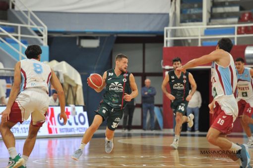 La Paffoni cala il pokerissimo, battuta Desio 78-83 La Paffoni cala il pokerissimo, battuta Desio 78-83