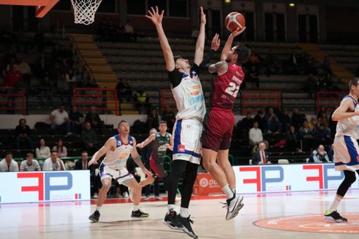 Paffoni: sfida decisiva contro la Gemini Mestre Paffoni: sfida decisiva contro la Gemini Mestre