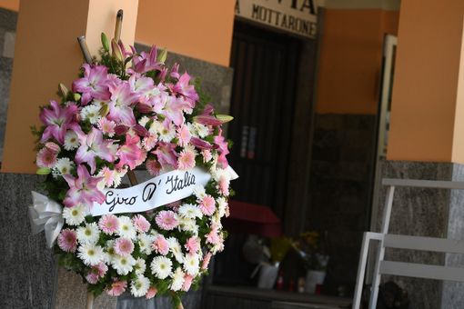 Domani la consegna dei fondi raccolti dai ciclisti del Giro d'Italia in favore del piccolo Eitan Domani la consegna dei fondi raccolti dai ciclisti del Giro d'Italia in favore del piccolo Eitan