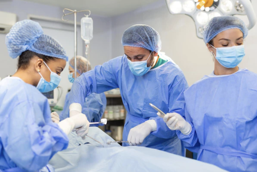 L'allarme lanciato da Nursing Up: "Gli infermieri italiani fuggono all'estero" L'allarme lanciato da Nursing Up: "Gli infermieri italiani fuggono all'estero"