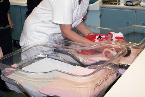 Natalità: calano ancora le nascite in Italia Natalità: calano ancora le nascite in Italia