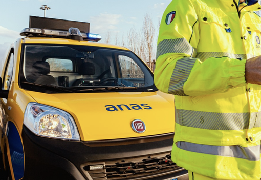 SS 33, senso unico alternato a Stresa SS 33, senso unico alternato a Stresa