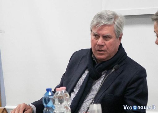 Gli auguri di Natale del neoeletto presidente della provincia Albertella Gli auguri di Natale del neoeletto presidente della provincia Albertella