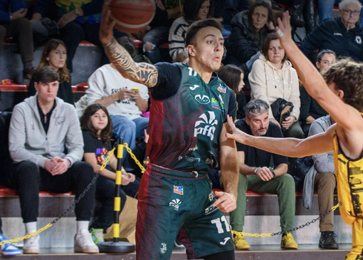 La Paffoni batte 73 a 70 la Virtus a Imola La Paffoni batte 73 a 70 la Virtus a Imola