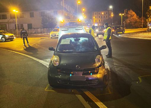 Ossolana di 35 anni provoca un incidente e rifiuta di sottoporsi ad alcol e drug test
