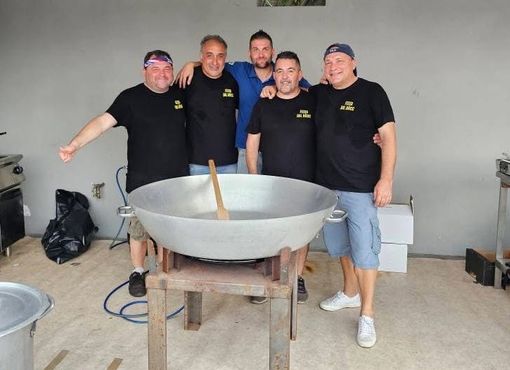 La squadra di Feriolo trionfa nella sfida dei risotti FOTO