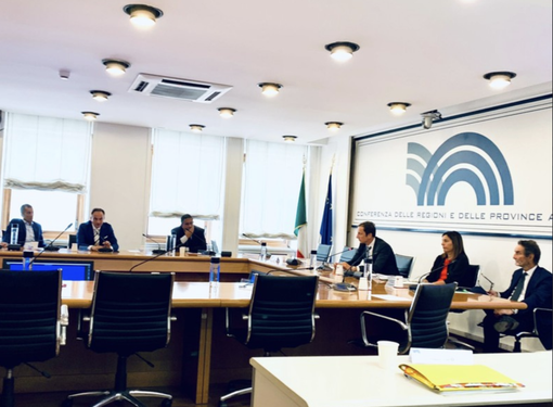 Siccità, Cirio a Roma: "Necessaria la regia commissariale del governo" VIDEO