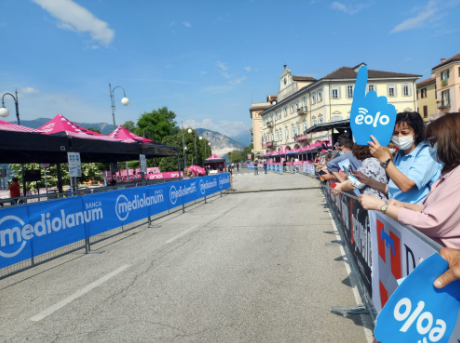 Alle 12.30 il via alla penultima tappa del Giro Alle 12.30 il via alla penultima tappa del Giro