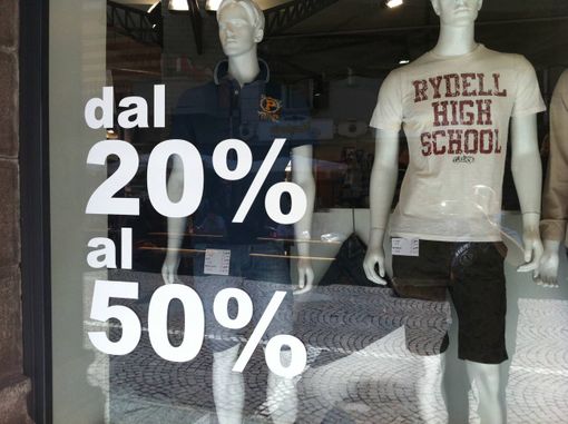 Saldi invernali 2025 in Piemonte: partenza il 4 gennaio Saldi invernali 2025 in Piemonte: partenza il 4 gennaio