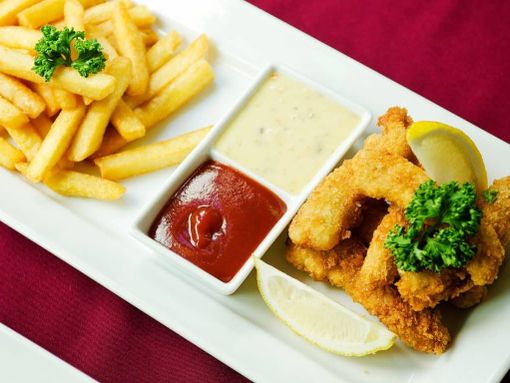 Bambini e ragazzi sempre più dipendenti dal "cibo spazzatura": l'allarme dei genitori a Coldiretti Bambini e ragazzi sempre più dipendenti dal "cibo spazzatura": l'allarme dei genitori a Coldiretti