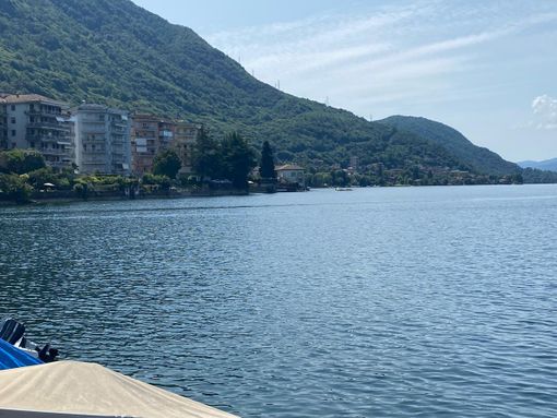 Dove sono finite le boe gialle di Omegna? Sicurezza a rischio per i bagnanti