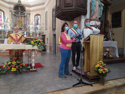 L'Ossola invoca la Madonna Nera di Oropa per la fine della pandemia L'Ossola invoca la Madonna Nera di Oropa per la fine della pandemia