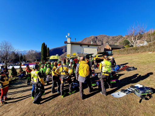 Soccorso alpino, quasi 1600 persone soccorse in un anno Soccorso alpino, quasi 1600 persone soccorse in un anno