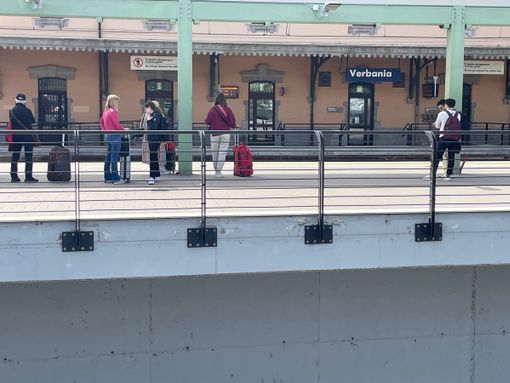 Nuovi disagi per i pendolari sulla tratta tra Domodossola e Milano Centrale Nuovi disagi per i pendolari sulla tratta tra Domodossola e Milano Centrale