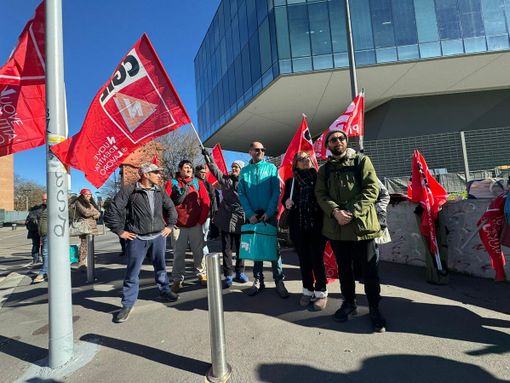 Anche i rider di Verbania a Milano per la manifestazione Cgil: "Basta promesse non mantenute" Anche i rider di Verbania a Milano per la manifestazione Cgil: "Basta promesse non mantenute"