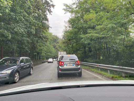 Code a Fondotoce per un incidente ai Tre Ponti