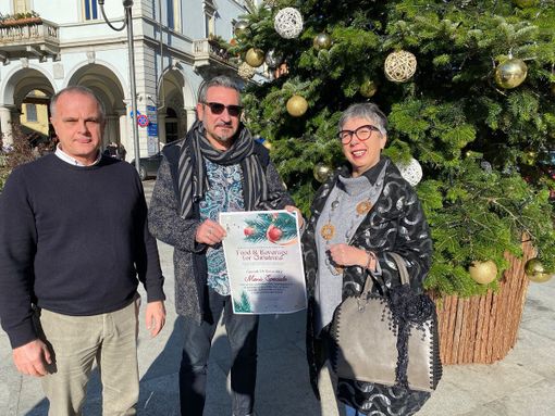 Cene e aperitivi per contribuire alle spese cittadine per gli eventi di Natale
