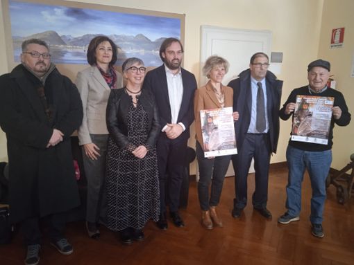 L'Opera dei Pupi approda nel Vco con tre spettacoli benefici L'Opera dei Pupi approda nel Vco con tre spettacoli benefici