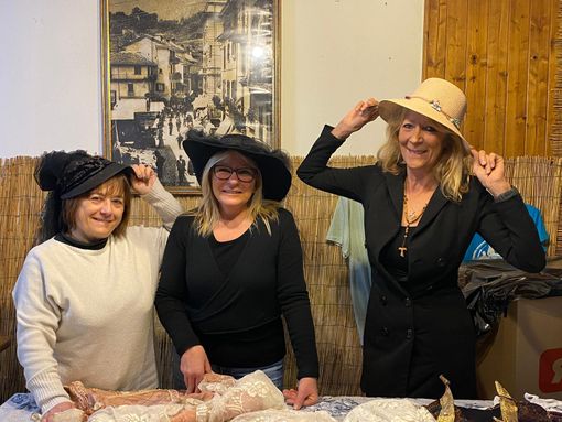 Omegna in festa con gli Gnomi del Mastrolino e la magia del passato