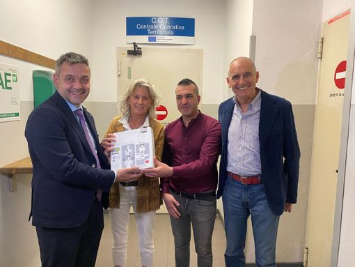La sede dell'Asl Vco diventa cardioprotetta grazie a un defibrillatore di ultima generazione La sede dell'Asl Vco diventa cardioprotetta grazie a un defibrillatore di ultima generazione
