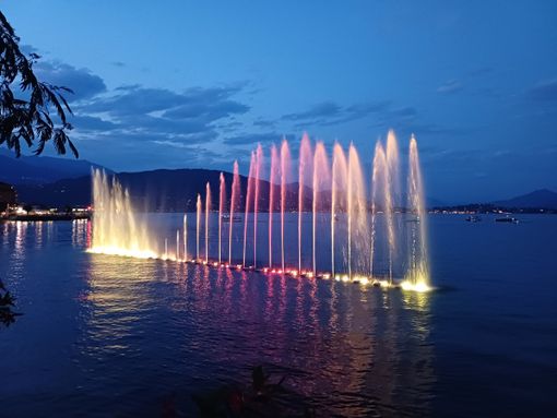 Oltre tremila spettatori per il debutto dell’edizione 2025 di Baveno e Feriolo d'Incanto