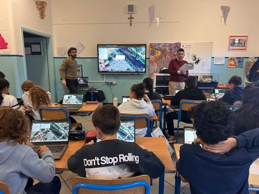 'Alberi Diffusi': il Natale illumina Intra e tutta Verbania 'Alberi Diffusi': il Natale illumina Intra e tutta Verbania